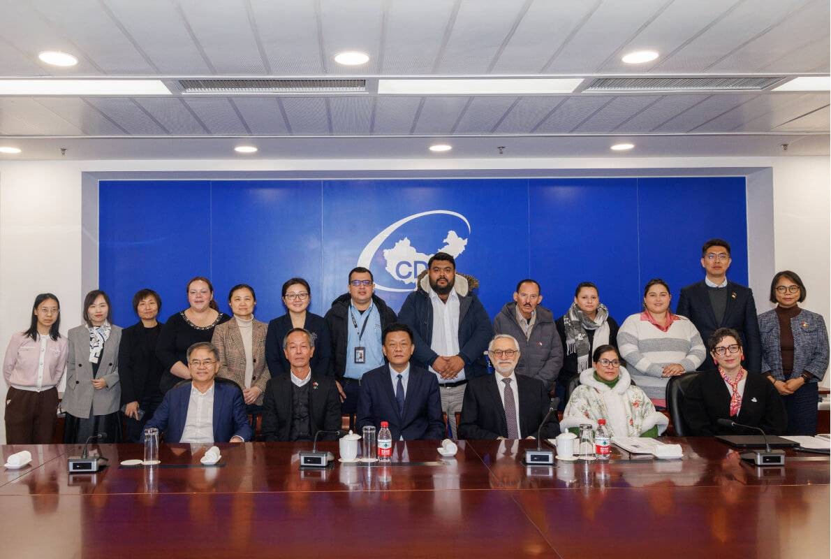 humanitarian-talents-img-05